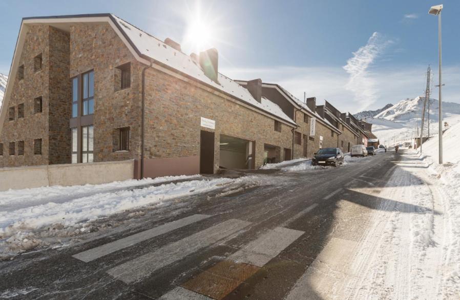 Ferienwohnung Lux Isard "Acceso Directo A Pistas" Pas De La Casa Exterior foto